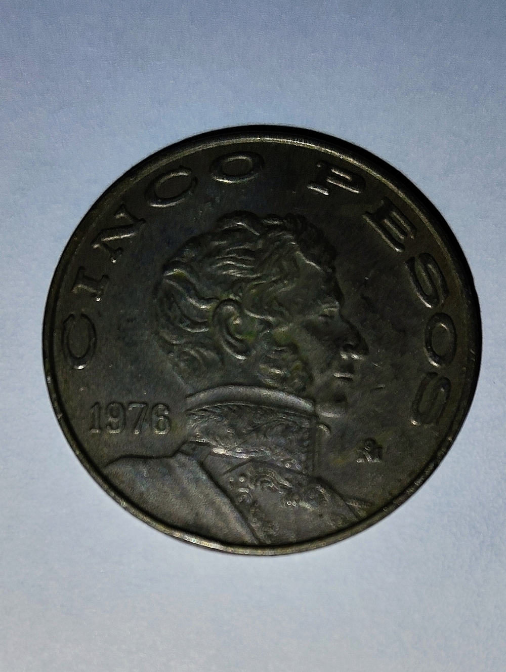 Vintage Lot of  5 Pesos Coin